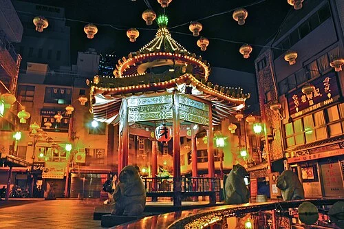 2011年撮影の神戸中華街・南京町の広場