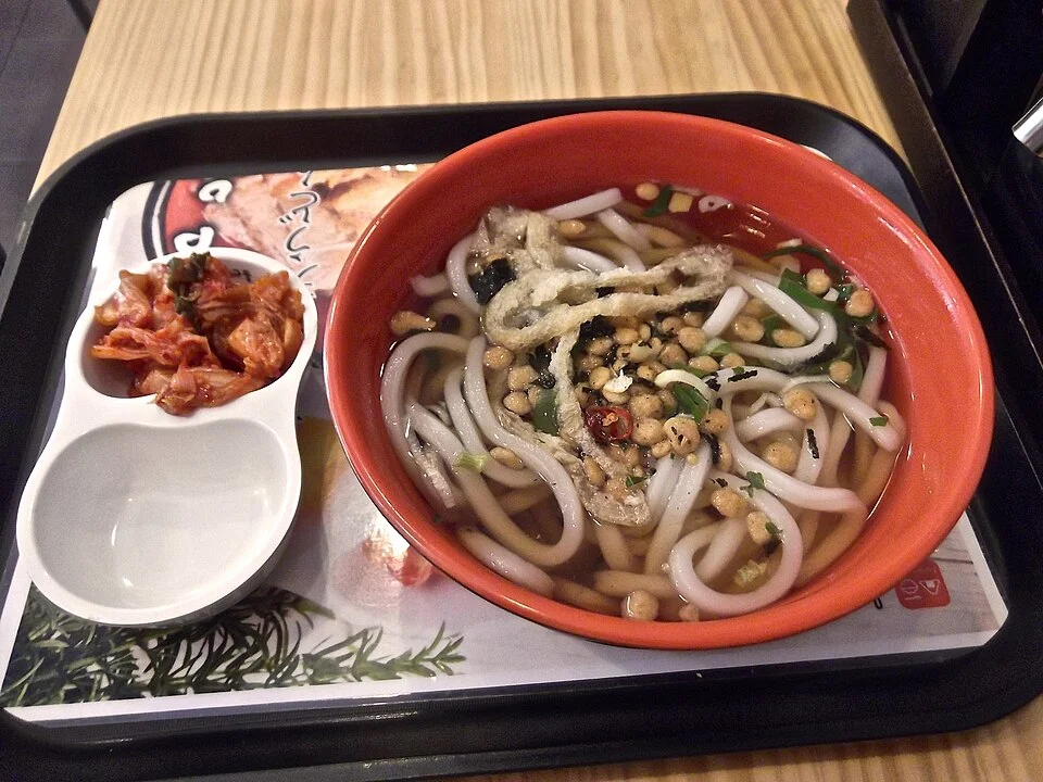 讃岐うどんの一例。この記事で紹介する5店舗の提供メニューの写真ではありません