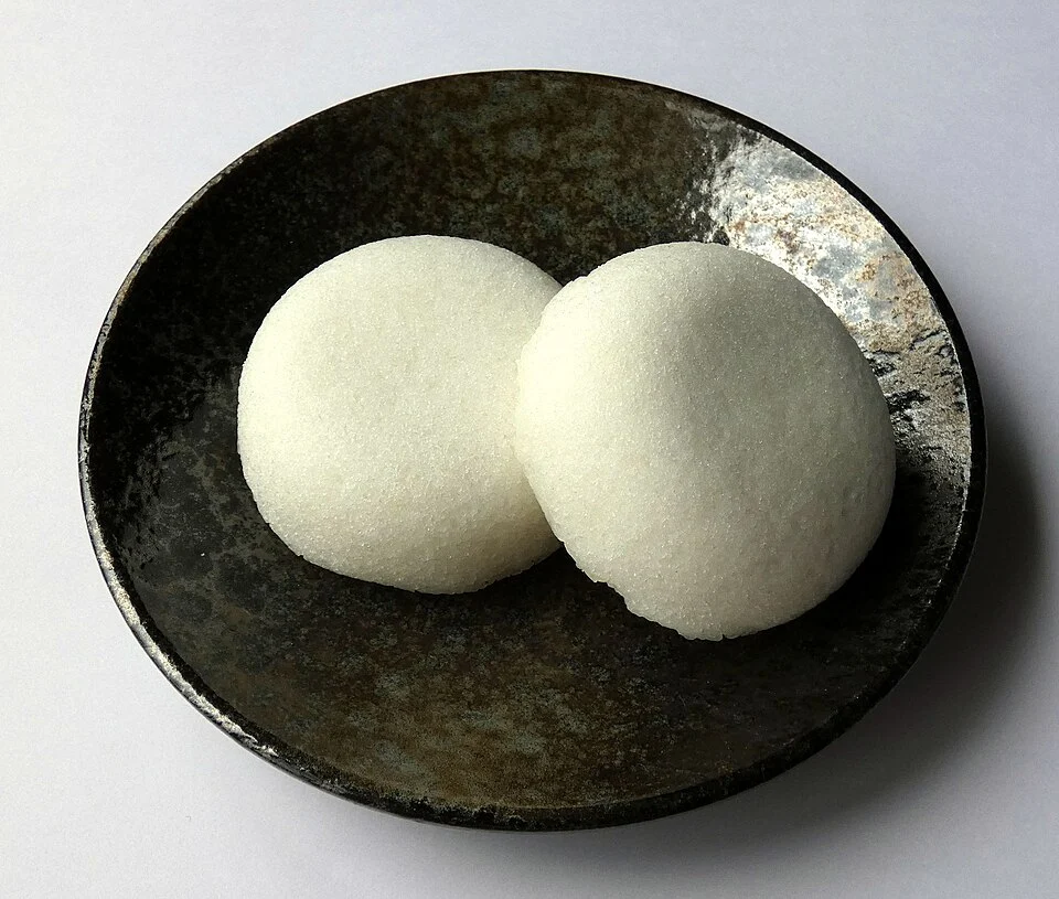 2019年に撮影された明石屋のかるかん饅頭