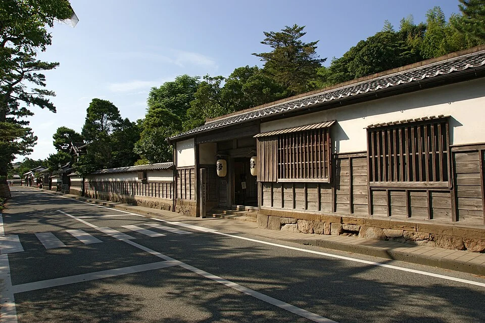 2008年に撮影された島根県松江市の塩見縄手の歴史的街並み