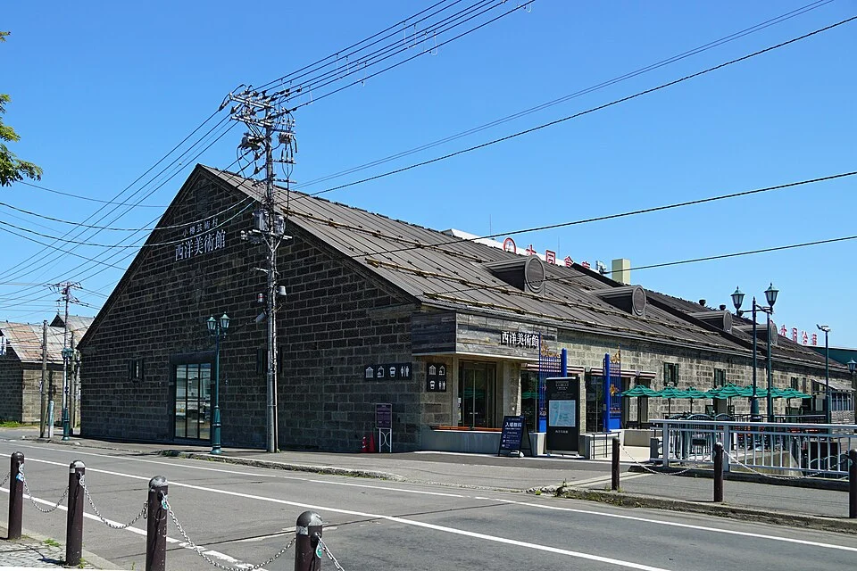 2022年撮影の旧浪華倉庫の外観（小樽芸術村・西洋美術館として利用される建物）